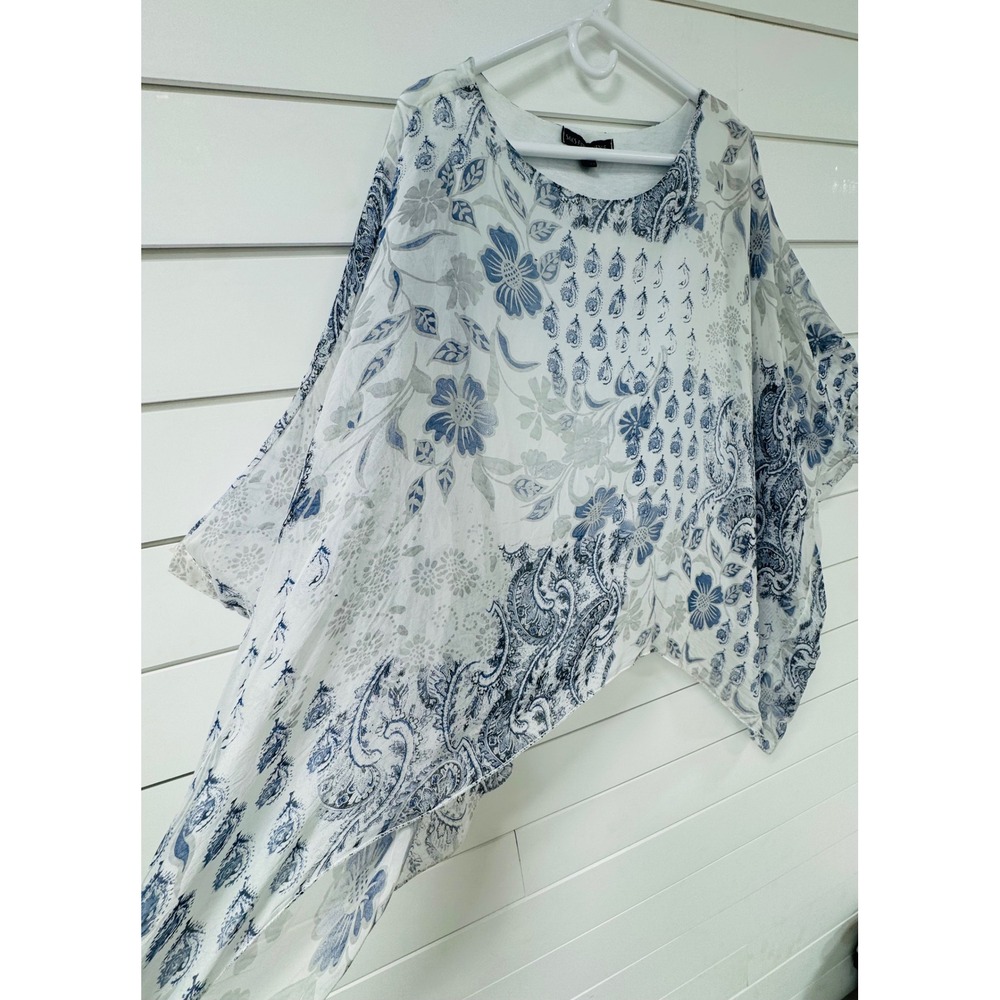 Saks Fifth Avenue Blue White Paisley Floral Poncho Top Made in Italy Small - Picture 2 of 7